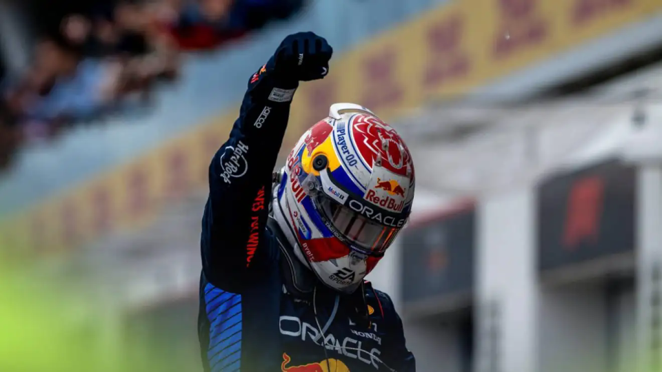 雷诺车队绝杀迈凯伦,阿隆索点燃赛场 雷诺车队绝杀迈凯伦,阿隆索点燃赛场