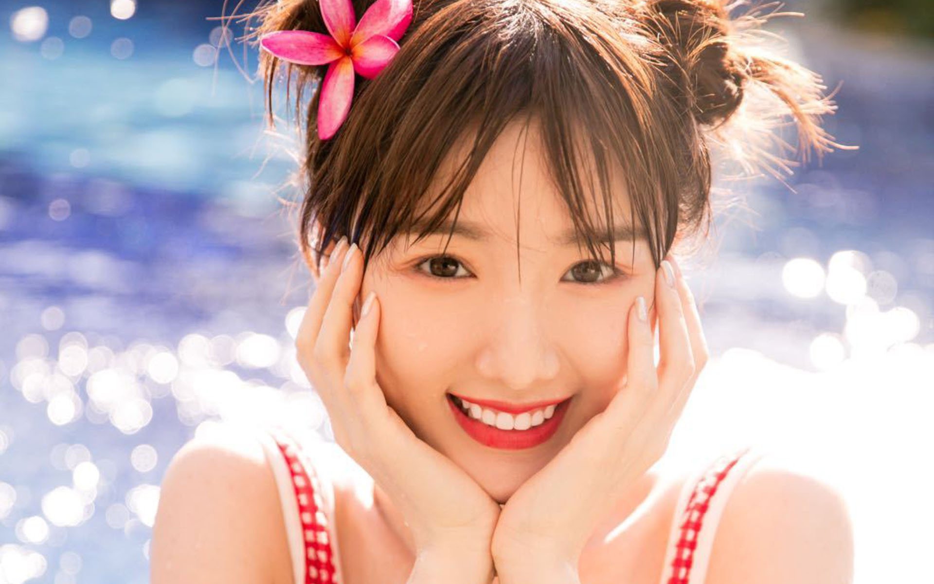 唯一性，在奇迹与传承之间—足球之神在同一天写下的两行诗