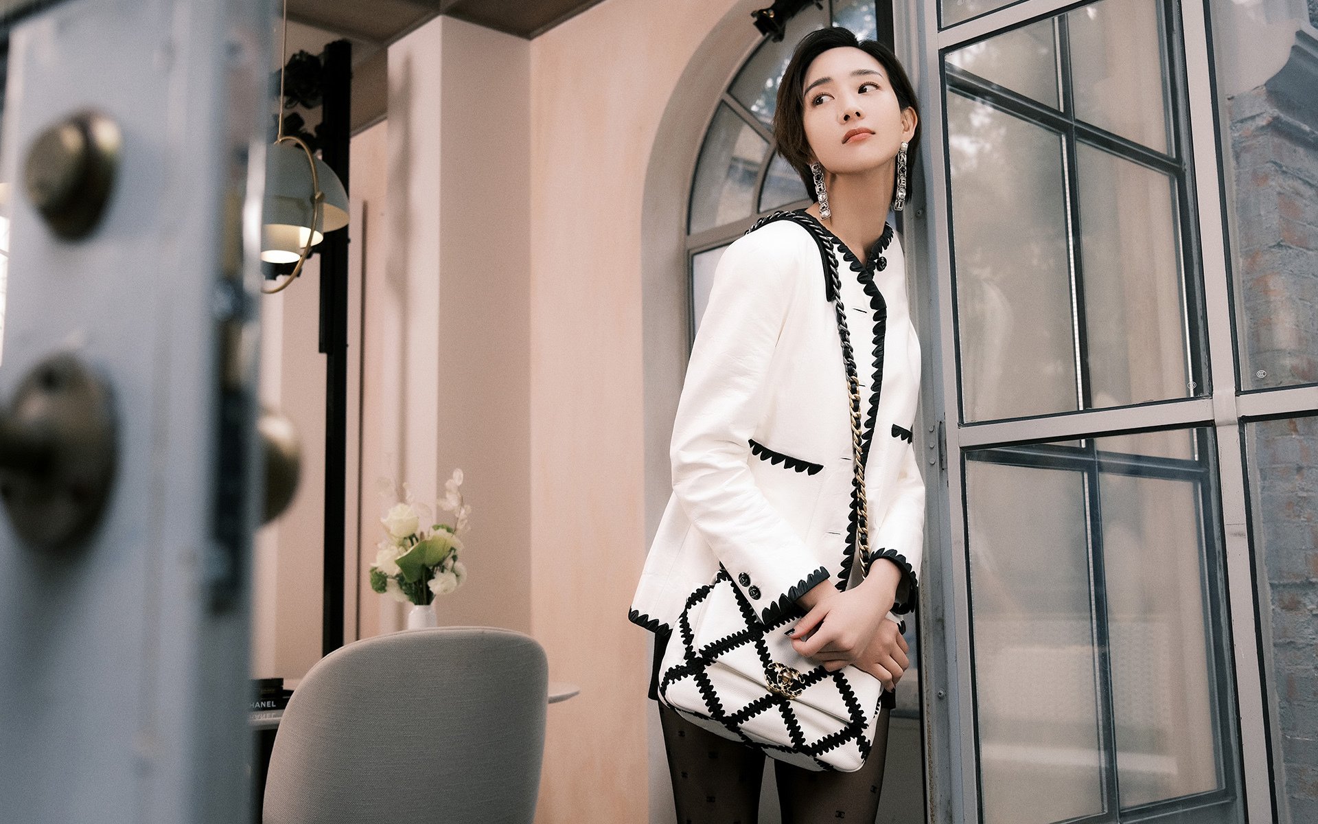 羽化登仙与南意寒流，迪马利亚的艺术之夜与那不勒斯的意外陷落